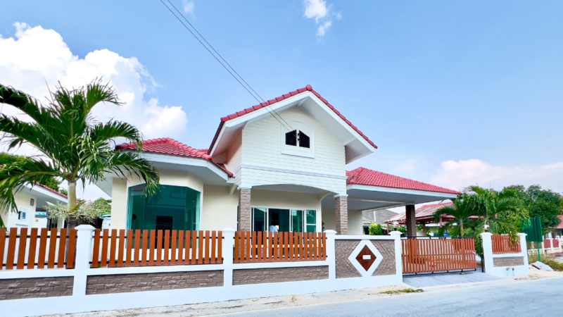 3 bedrooms Km.10 Sattahip