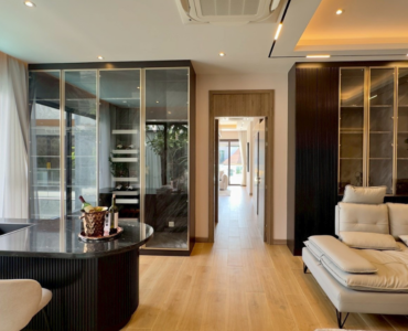 Modern Tropical Pool Villa Jomtien