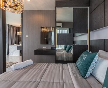 Pet-Friendly Corner Unit 2