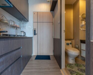 Pet-Friendly Corner Unit 2