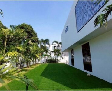 A Modern Luxury House on Pratamnak Hill