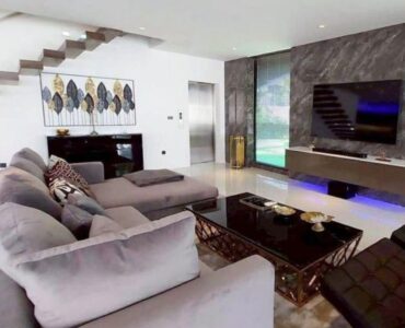 A Modern Luxury House on Pratamnak Hill