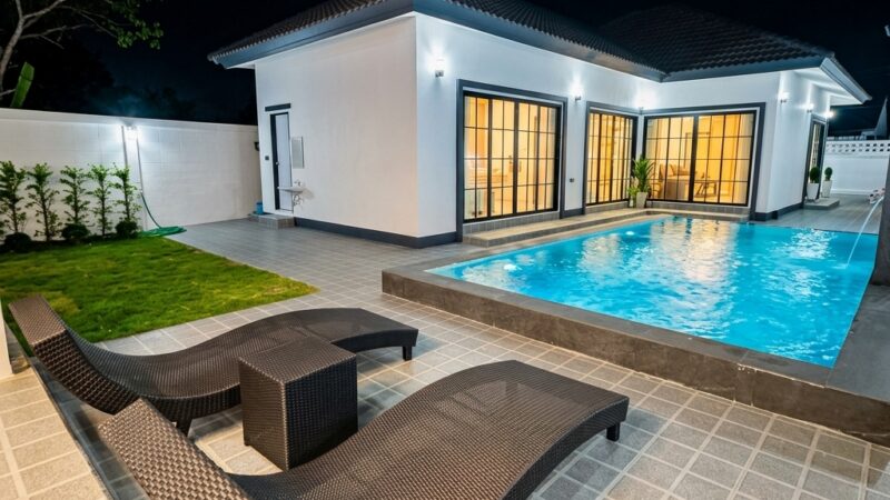 Newly Built Luxury Corner Pool Villa North Pattaya