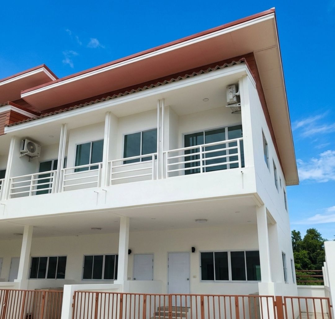 Exterior Townhome Sattahip in Sattahip