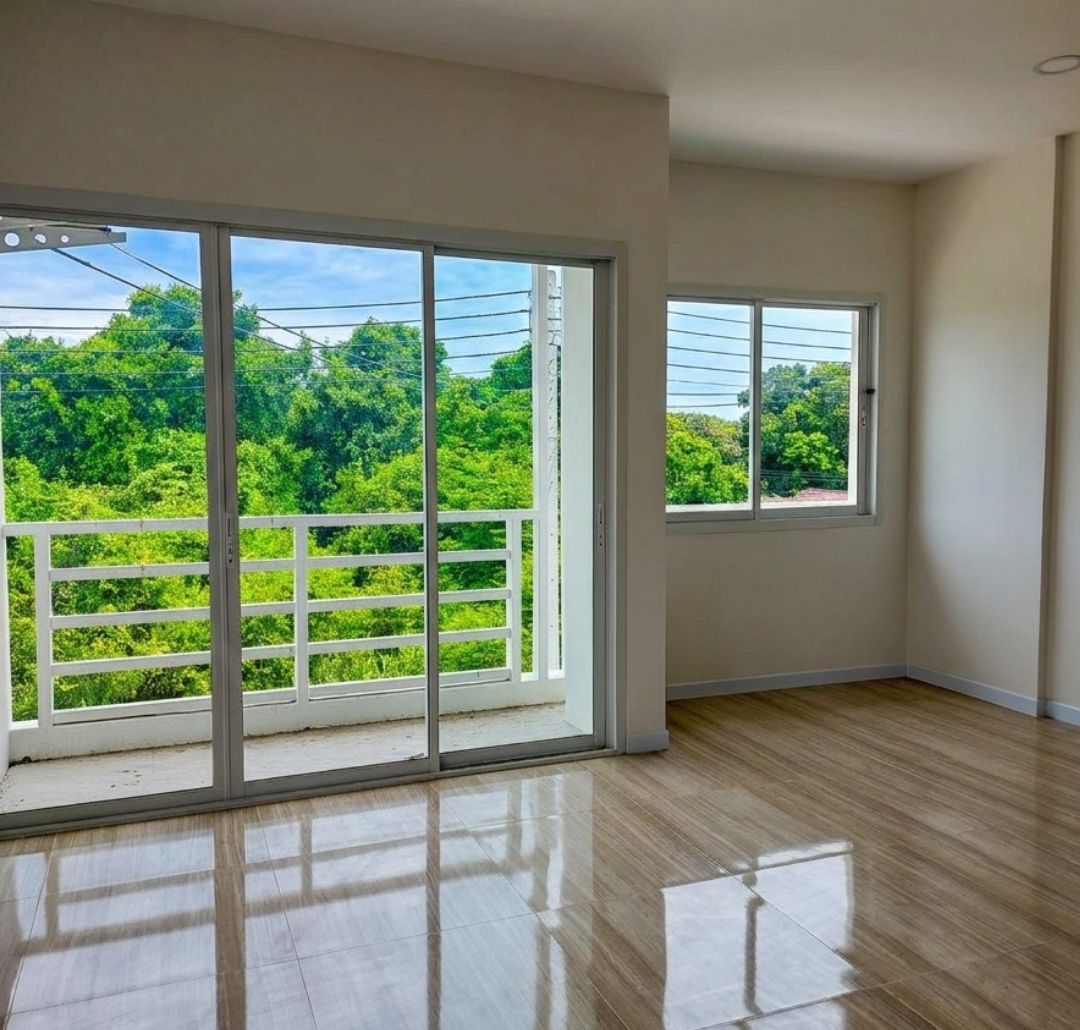 Living room Townhome Sattahip in Sattahip