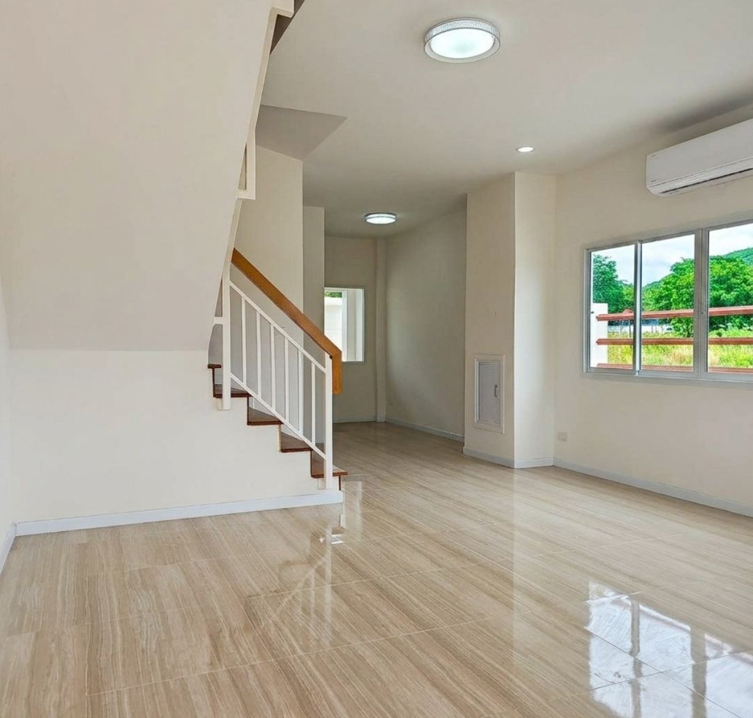 Living room Townhome Sattahip in Sattahip