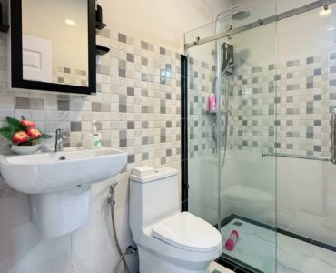 Modern Luxury Pool Villa near the International schools