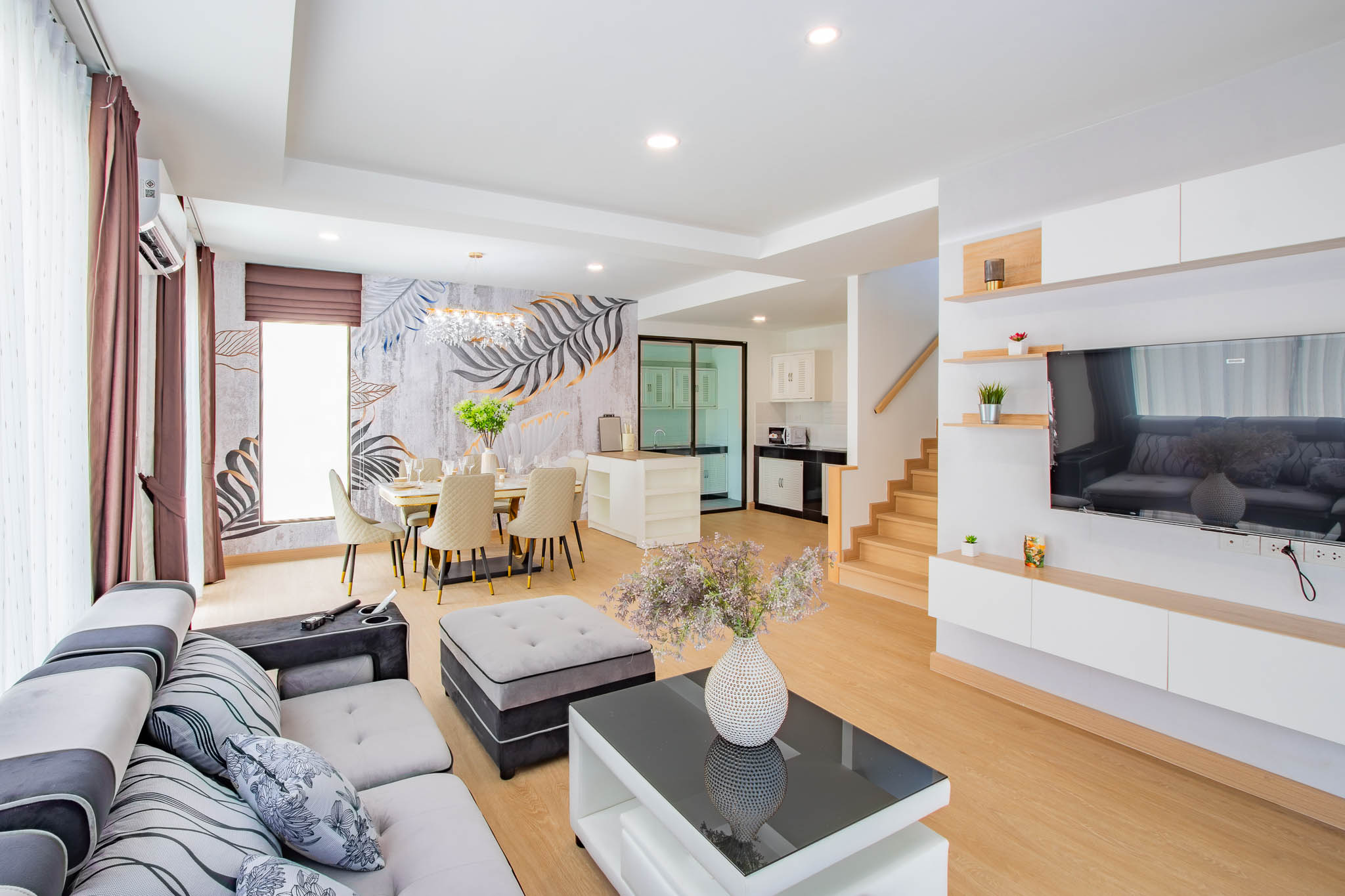 Modern House near Pattaya Moterway