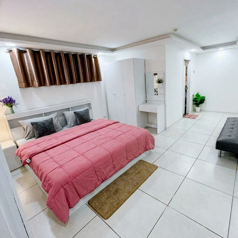 Siam Oriental Pratamnak Condo