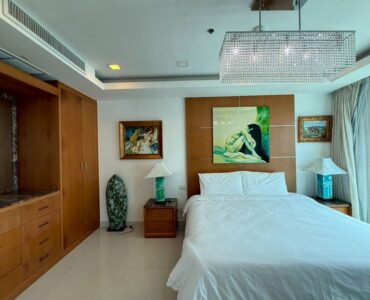 Cosy Beach View Condominium