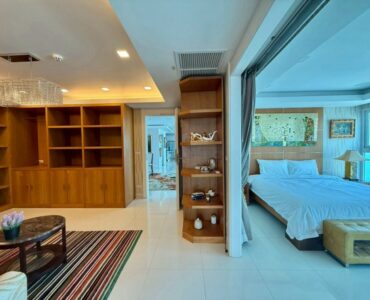 Cosy Beach View Condominium