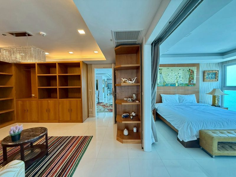 Cosy Beach View Condominium