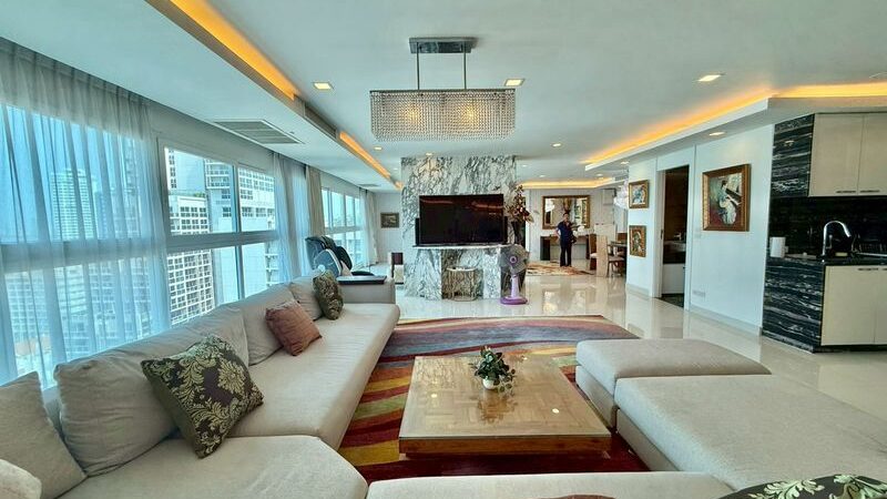 Cosy Beach View Condominium