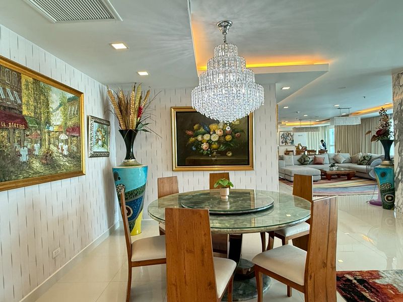 Cosy Beach View Condominium