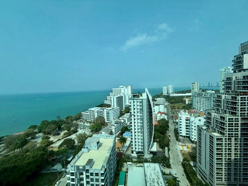 Cosy Beach View Condominium