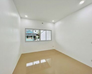 Newly Renovated Townhouse in Sattahip