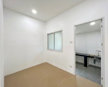 Newly Renovated Townhouse in Sattahip
