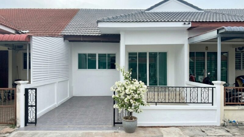 Newly Renovated Townhouse in Sattahip