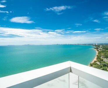 Beachfront Penthouse at Del Mare Bang Saray (FQ)