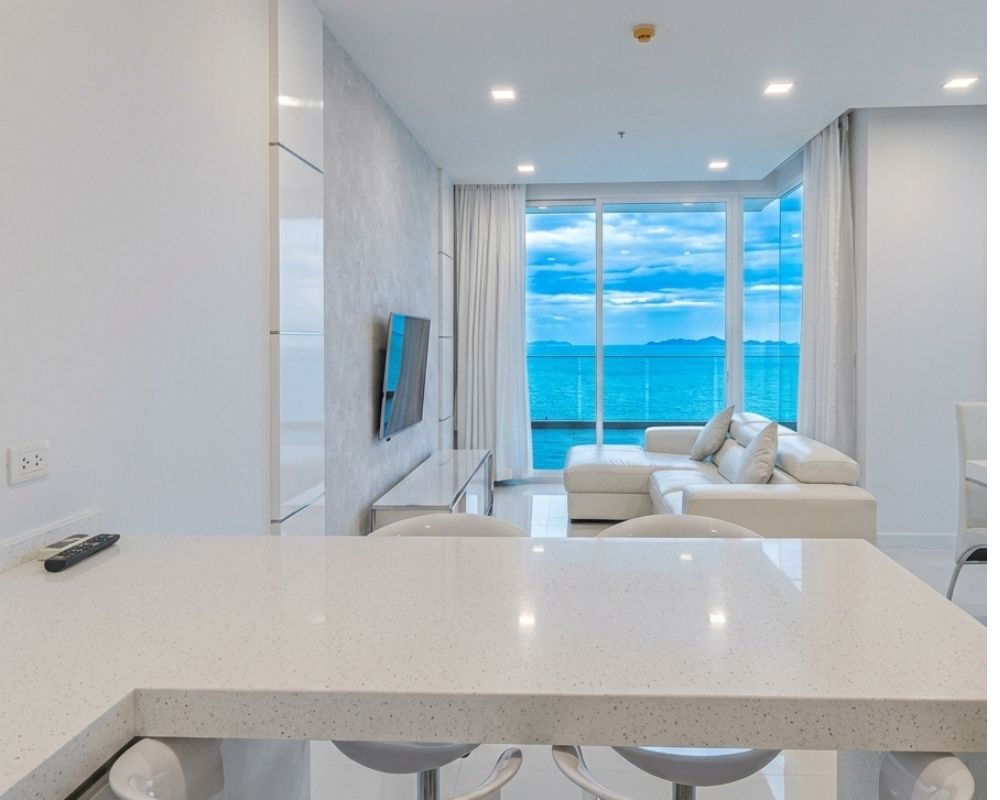 Beachfront Penthouse at Del Mare Bang Saray (FQ)