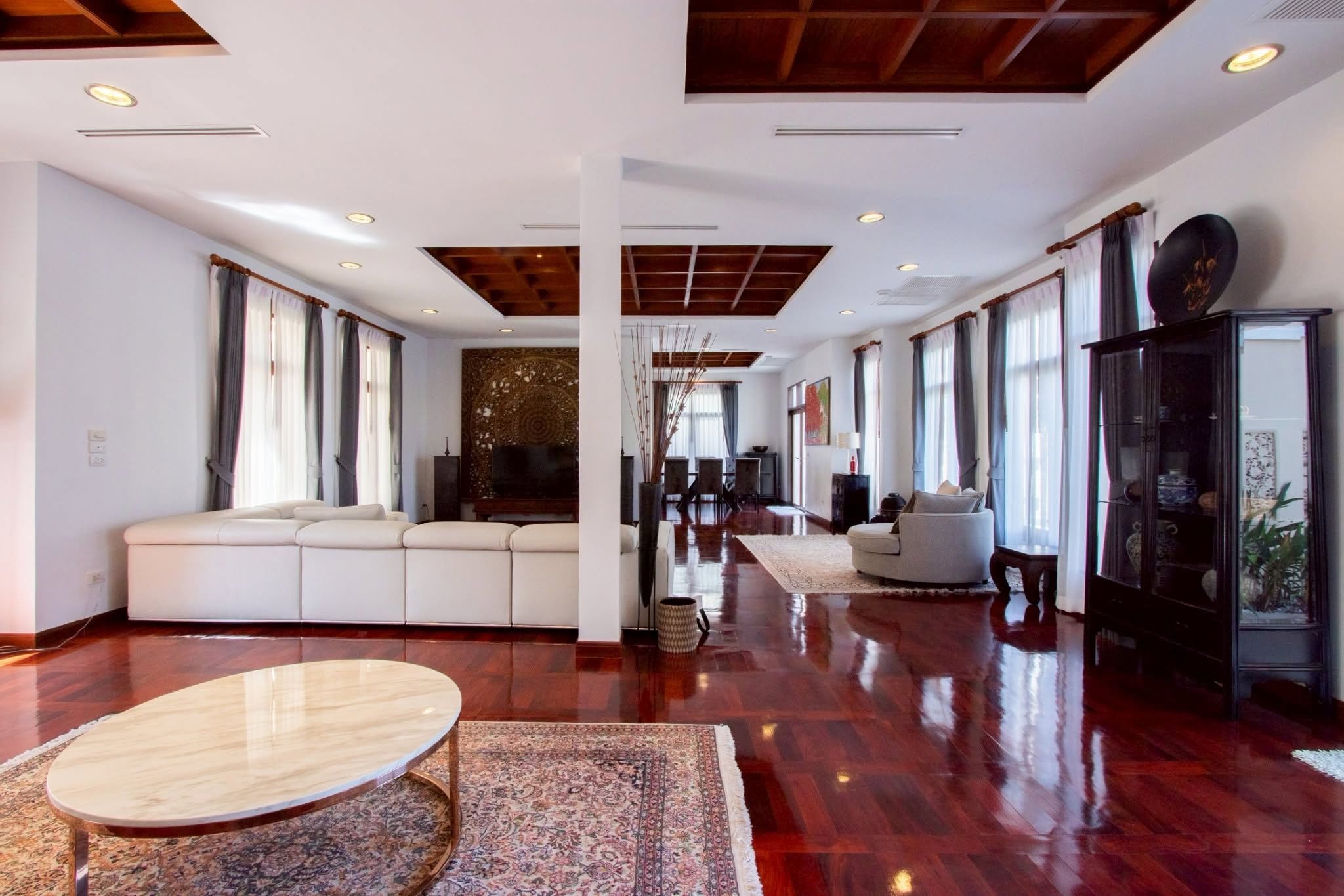 living-room-view-talay-marina-najomtien