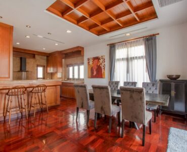 dinning-table-view-talay-marina-najomtien