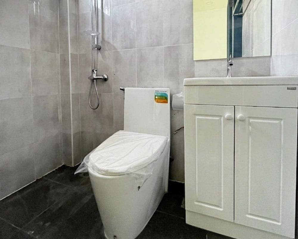 toilet-boutique-house-bang-saray