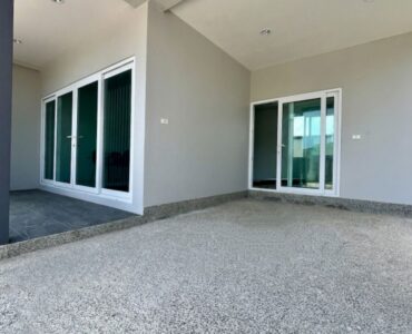 parking-boutique-house-bang-saray