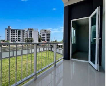 balcony-view-boutique-house-bang-saray