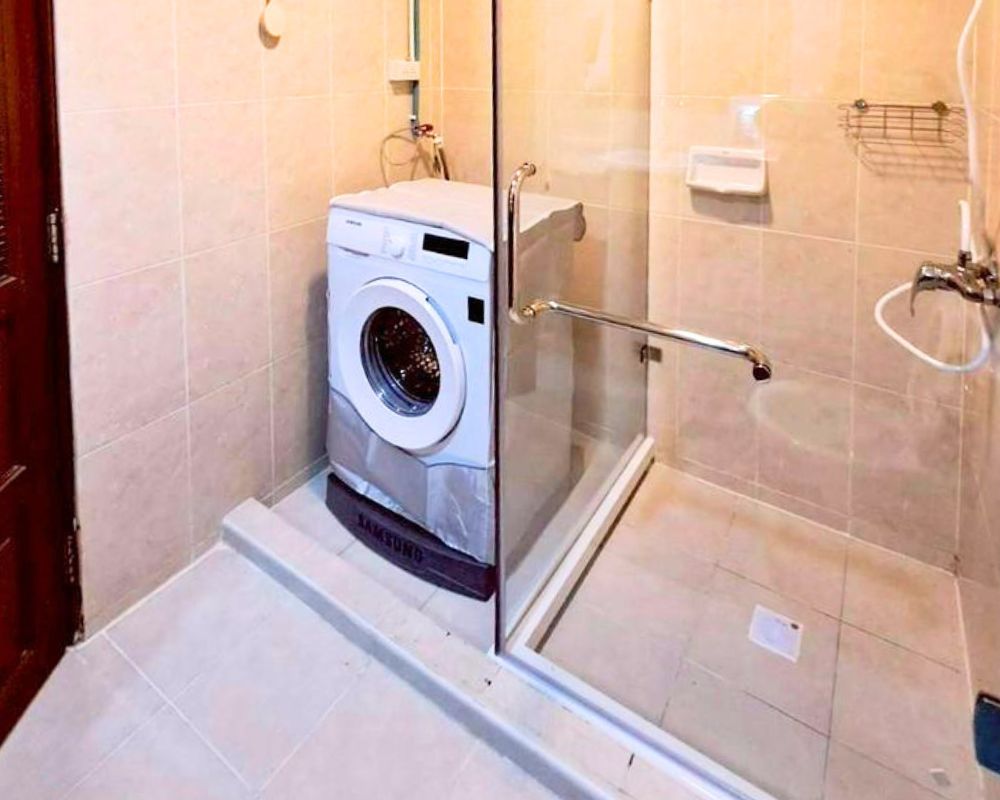 bathroom at view talay jomtien beach