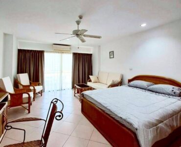 living room at view talay jomtien beach