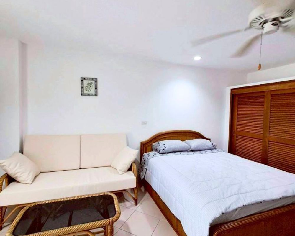 bedroom at view talay jomtien beach