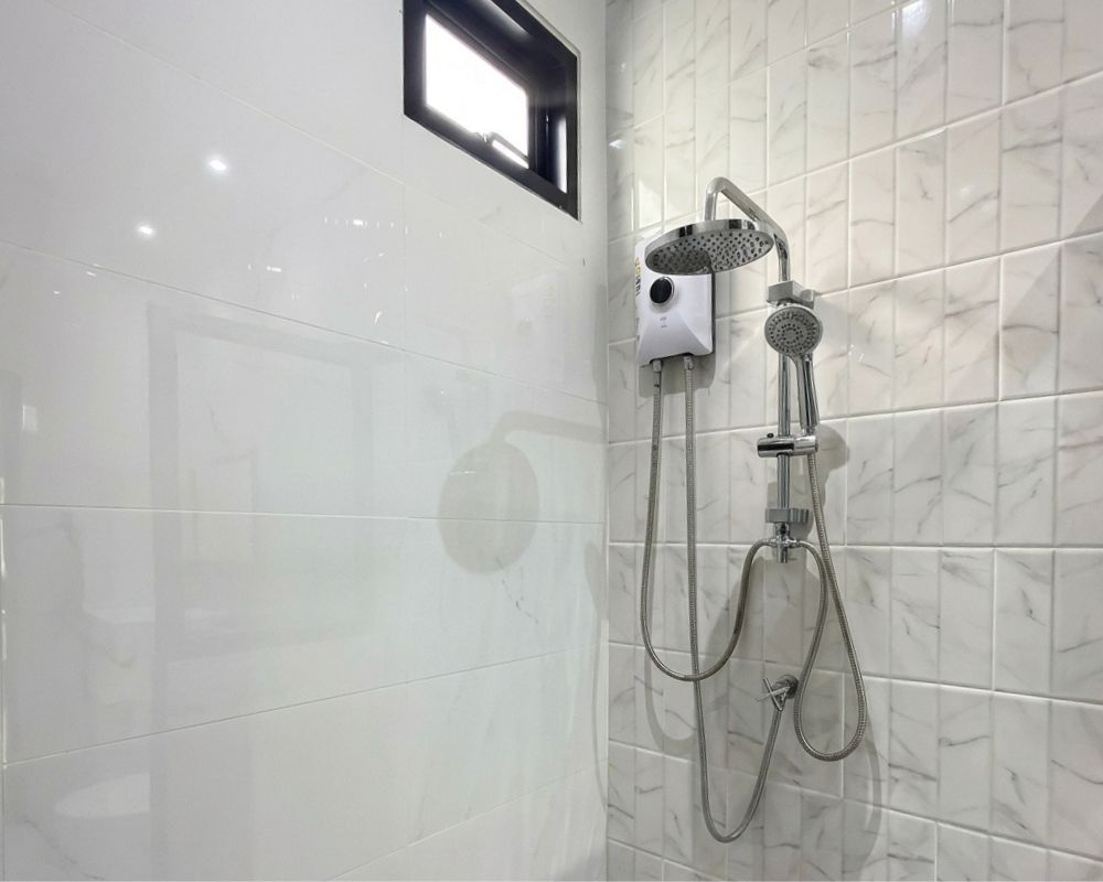 Single House 3 Bedrooms, Huay Yai