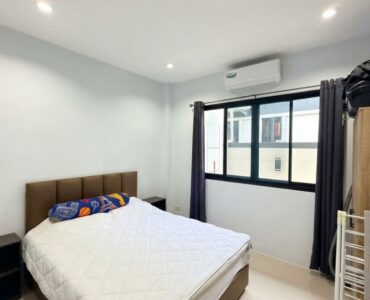 Single House 3 Bedrooms, Huay Yai