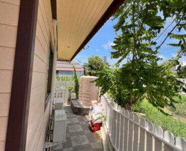 beside-housel-pool-villa-bangsaray