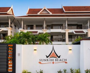 Tropical Condo Style at Sunrise Beach