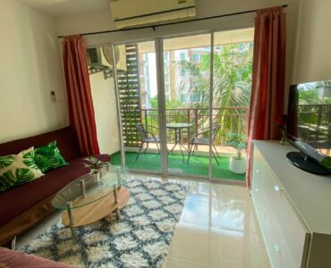 Studio AD Condo Bang Saray