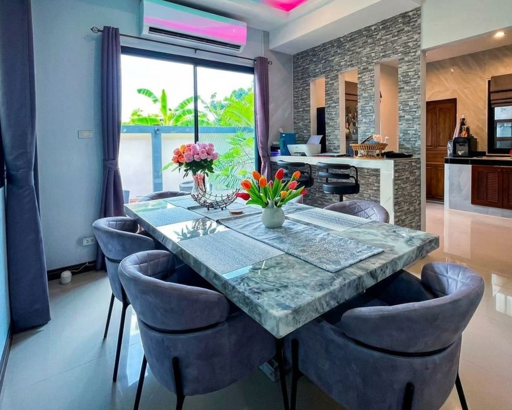 Single House 3 Bedrooms, Huay Yai