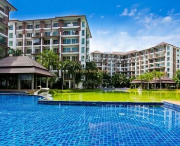 AD Lake & Resort studio for sale-swimming pool