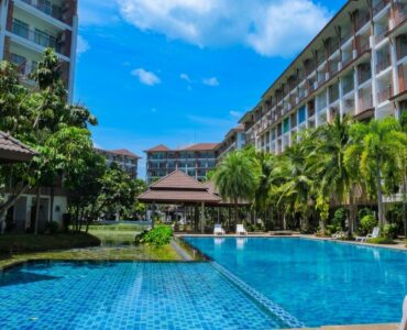 Bang Saray-Studio Garden View at AD Condo