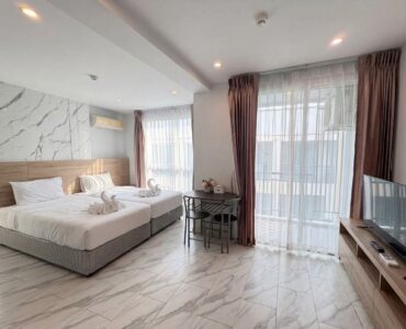 D-Eco Wellness Centre Condo 1 Bed Jacuzzi-bedroom