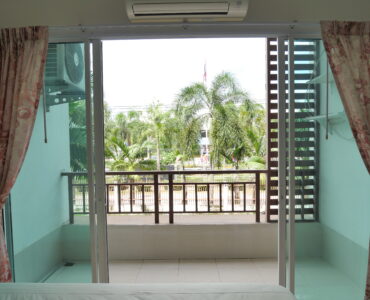 AD Condo Bangsaray-studio-sale-view