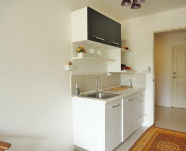 AD Condo Bangsaray-studio-sale-kitchen