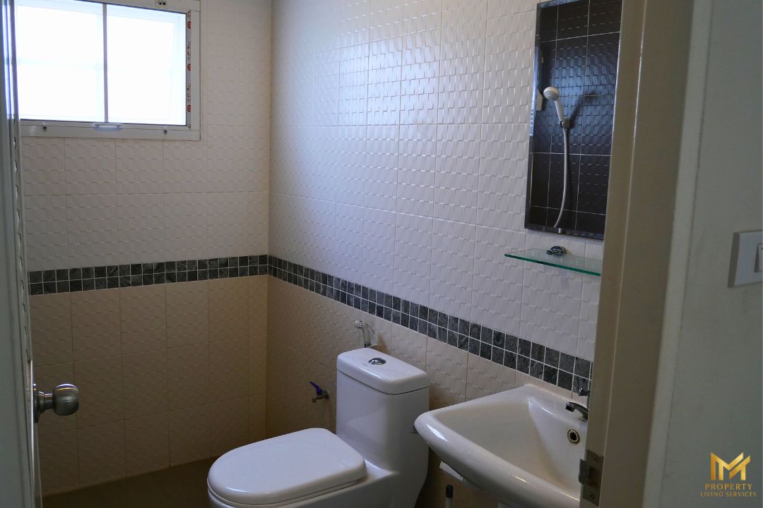 Muntra House for Rent-Bahtroom1