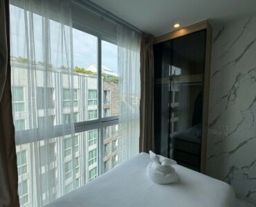 D-Eco Wellness Centre Condo 2 Bed-living room