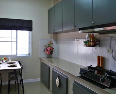Muntra House for Rent-Kitchen 2