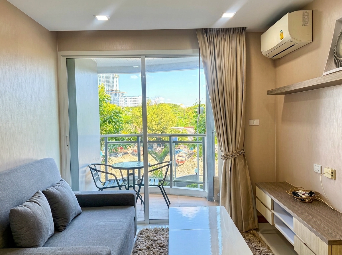 Whale Marina studio for sale - room view